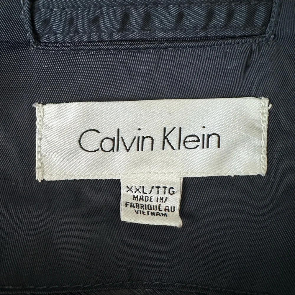 Calvin Klein Men's Navy Core Lightweight Nylon Jacket, Hidden Hood, Size xxl